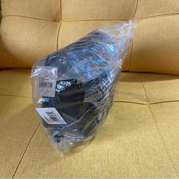 Emilia Small Leather Crossbody Bag in Original Packing - Picture 10 of 11